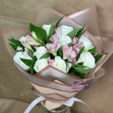 Букет «Розы и альстромерия»