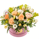 Шляпная коробка с цветами «Ванильный поцелуй» из эустом и альстромерий