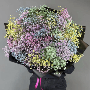 Большой букет радужной гипсофилы