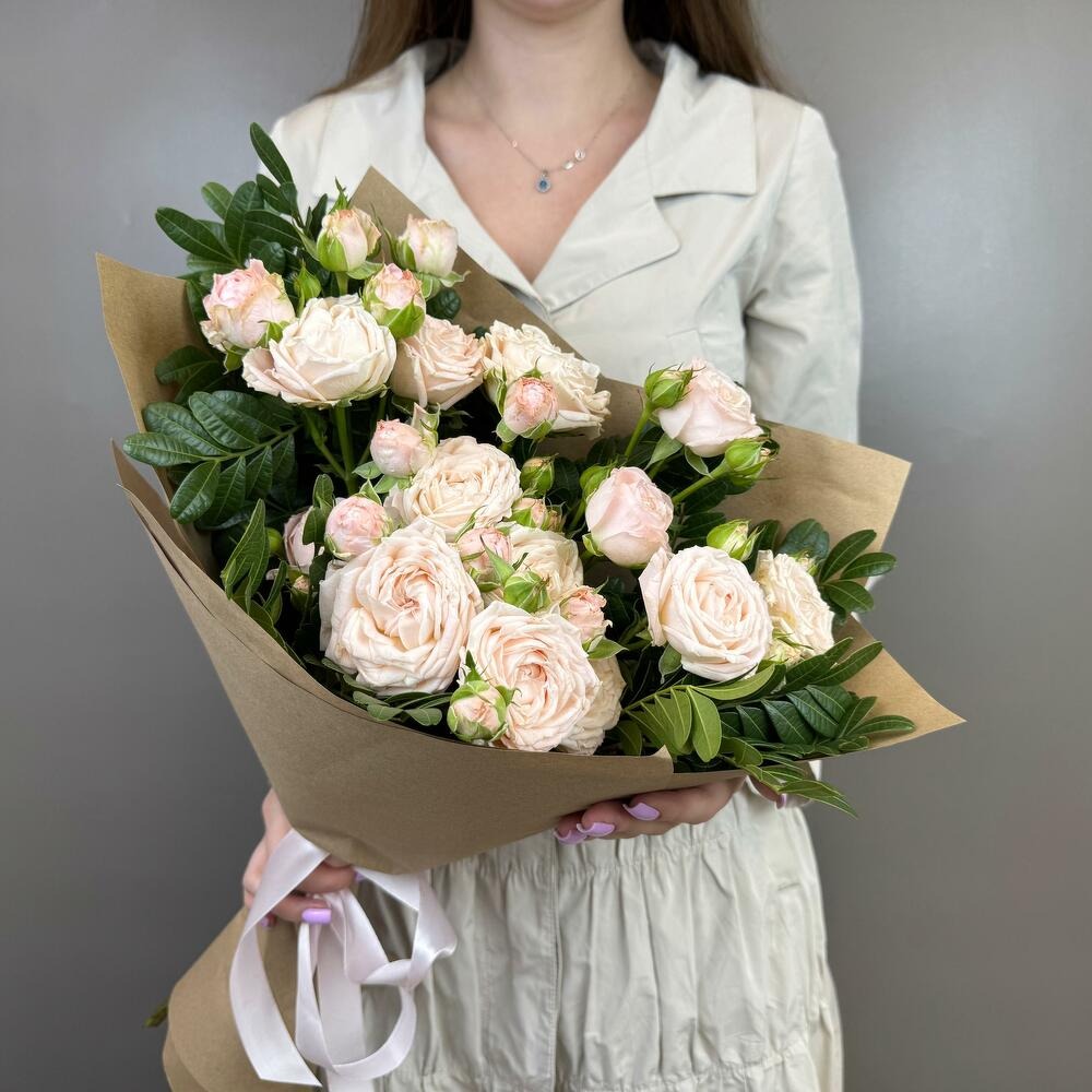 Букет 3 кустовые розы