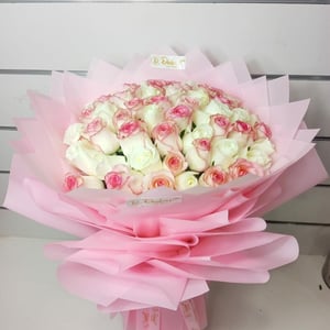 Розово-белый букет