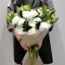 Букет из альстромерии и хризантемы