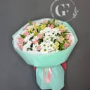 Букет из хризантемы с альстромерией