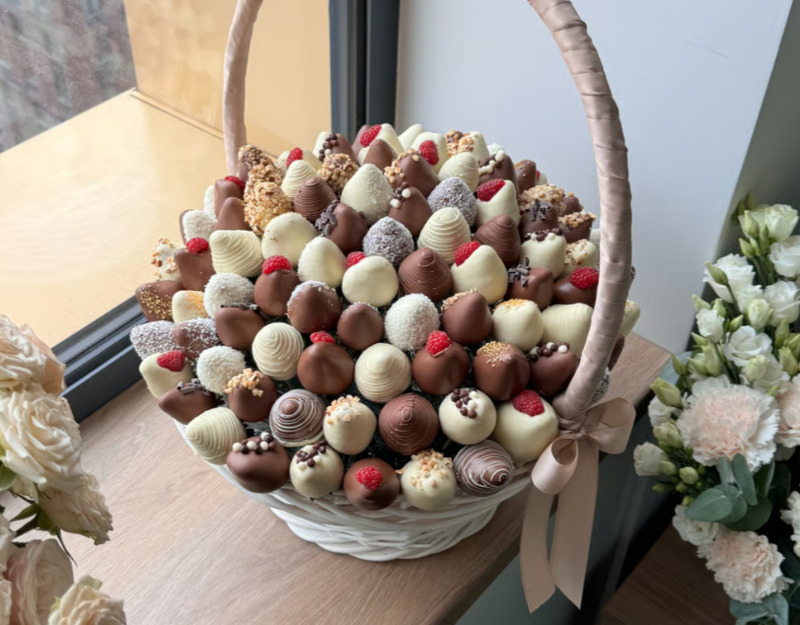 ягоды в шоколаде