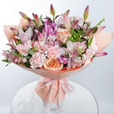 Букет «Идеальный» из гвоздик и роз