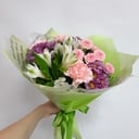 Букет «Синди» из хризантем и альстромерий