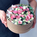 Подарочный набор «Ring 14» из роз и хризантем