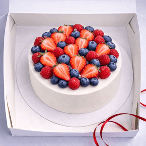 Торт с ягодами 1.3 кг
