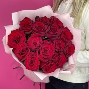 Букет «15 роз в упаковке»