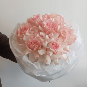 Букет из нежных французских роз