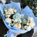 Микс букет цветочное облако из роз и гвоздик