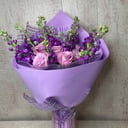 Букет из Маттиолы и розы