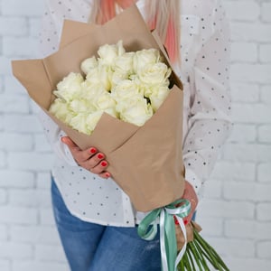 Букет белых роз