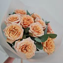 Букет пионовидных роз