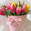 Букет тюльпанов в конусе 02