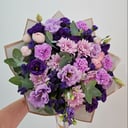 Букет «Лавандовый раф» из эустом и гвоздик