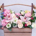 Букет «Яркость» из роз и эустом