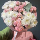 Букет «Романтичный» из роз и хризантем