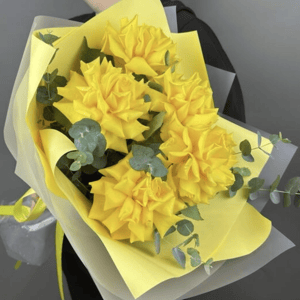 Букет солнечных роз