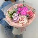 Букет цветов "Её улыбка" из хризантем и альстромерий