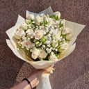 Букет «Прекрасное начало» из роз и гипсофил