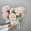 Коробка с цветами «Зефир» из роз