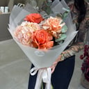 Букет «Элегантность» из роз и хризантем