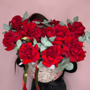 Корзина с цветами «11 Французких роз с эвкалиптом»