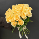 Букет «25 персиковых роз под ленту»