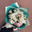 Моно букет из альстромерий