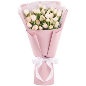 Букет кустовых кремовых роз небольшой