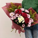 Букет "Брависсимо" из хризантем и роз