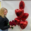 Подарочный набор «Комбо набор (цветы и шары) 11 - Любимой» из роз