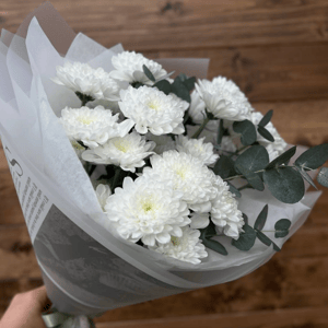 Букет из кустовых хризантем