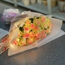 Букет «Розочки и Раффаэлло»