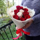 Букет «Кремово красные розы»