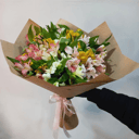 Букет из 17 альстромерий микс