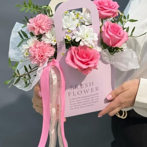 Коробка с цветами «Цветы моей Маме»