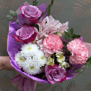 Букет «Фьюжн» из роз и альстромерий