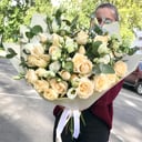 Букет «Принцесса» из роз и эустом