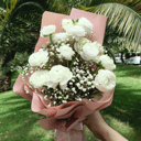 Букет ранункулюсов с гипсофилой