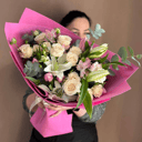 Сборный букет Лили из роз и тюльпанов