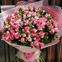 Букет из кустовой розы