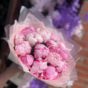 Букет «Пионы в оформлении» из гортензий