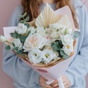 Букет «Пьер» из эустом и роз