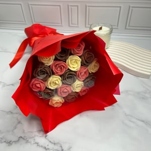 Букет роз 19 шт