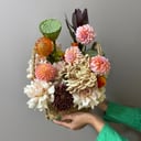 Авторская корзина с Лотосом из роз и экзотических цветов