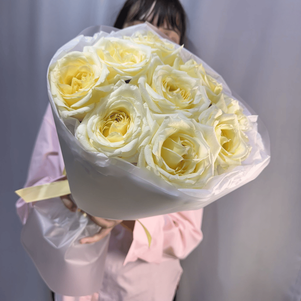 Монобукет пионовидных роз