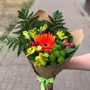 Букет «Энергия через край» из альстромерий и хризантем