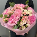 Букет «Розовое облачко из роз разного вида»